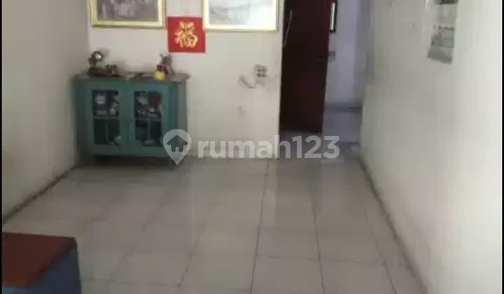Rumah Lama Terawat Harga Hebat Siap Huni di Muara Karang Jakarta Utara