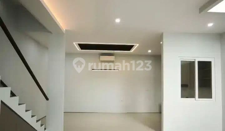 Rumah Mewah Baru 3 Lantai Dengan Lokasi Strategis Di Pademangan Jakarta Utara