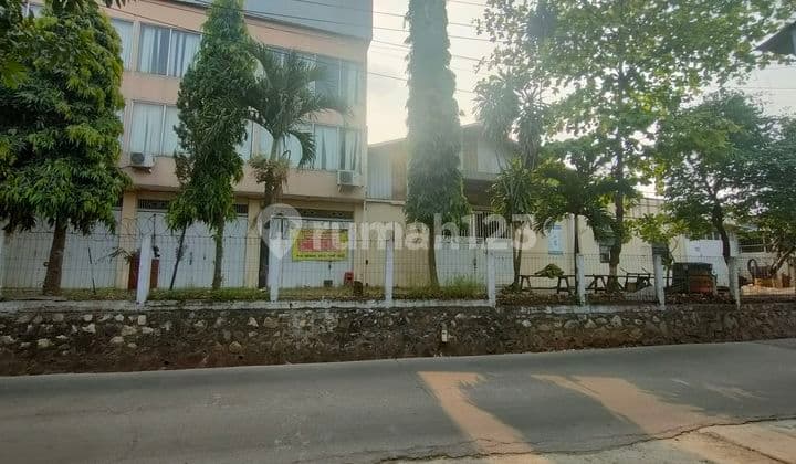 Price Drop, Cheap Warehouse, 1000 Square Meters Building, 1260 Square Meters, Beside Bengkong Raya Road, Bekasi.