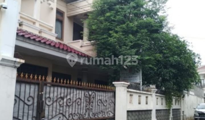 Dijual Lelang Rumah 2 Lantai di Jl Cipinang Cempedak