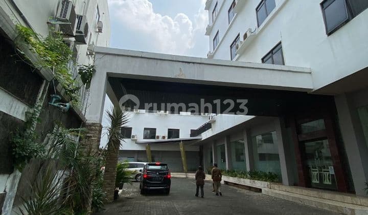 Harga Turun Lelang Hotel Bintang 3 Di Jakarta Pusat Dari 33 M