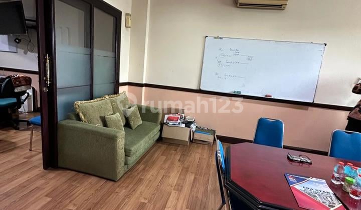 Dijual Murah Ruko 4 Lantai di Saharjo Jaksel