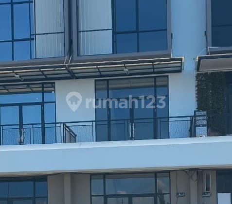 RUKO 3 LANTAI GRAND EASTERN SUKOLILO BARU DAN SIAP PAKAI