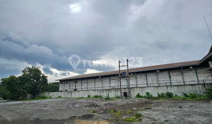 Dijual Gudang Ex Pabrik Besi Raya Gempol