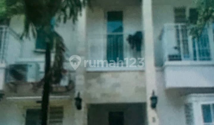 Rumah Murah Bgt 2lt Di Townhouse Melrose 1,cilandak Tengah,cilandak