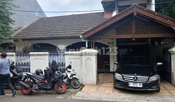 Rumah Murah Bgt di Jl Praja Dalam G,Kebayoran Lama,Jaksel