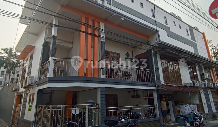 Ruko Murah Bgt 3Lt di Rengas 2,Rawa Barat,Kebayoran Baru,Jaksel