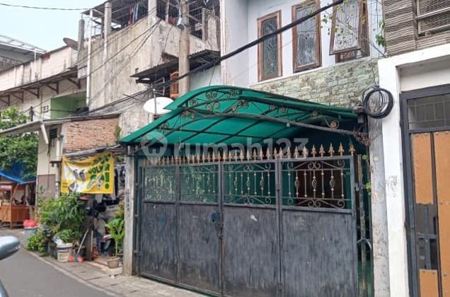 Rumah Murah 2Lt di Jl Cikini Kramat,Pegangsaan,Menteng