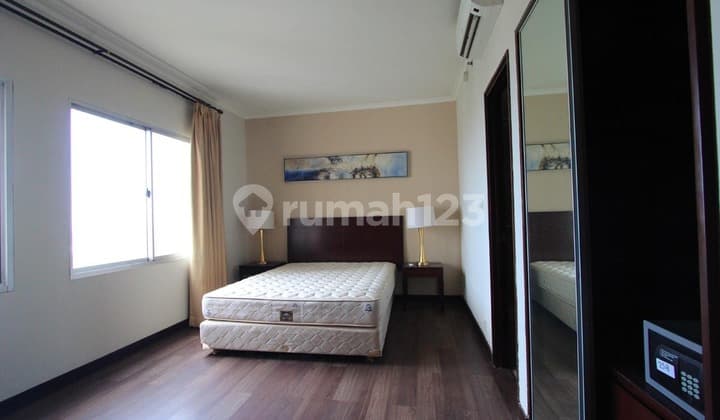 Luxury Apartment Strategic Location 0 Bedrooms