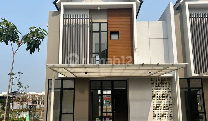 Dijual Cepat Rumah Mewah View Danau Di Pik 2.