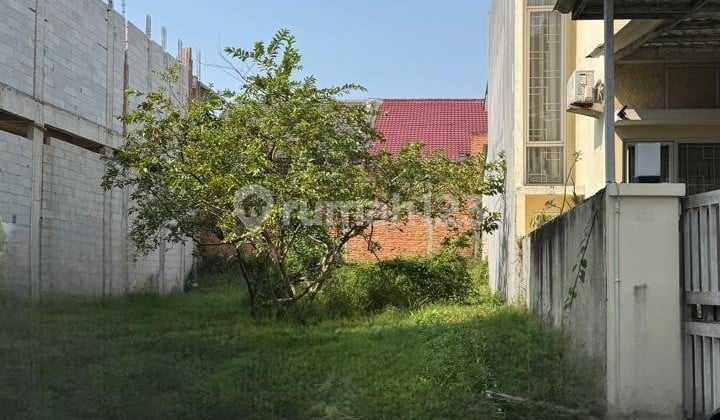 Kavling Row Jalan Lebar Hadap Utara Di Sektor 1.7