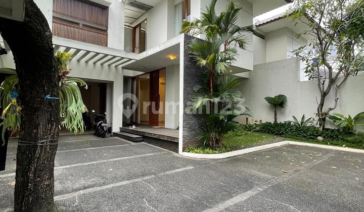 For Rent Kemang Jakarta Selatan Area Bebas Banjir Dan Siap Huni