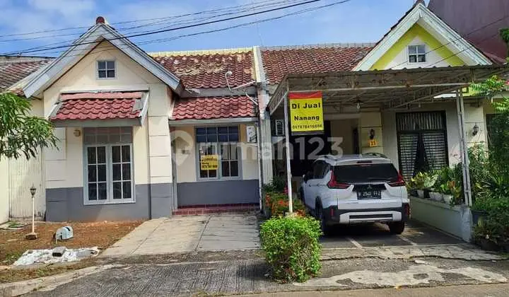 Dijual Rumah Gandeng Beverly Lippo Cikarang