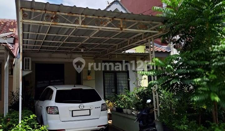 Rumah Semi Furnished Bagus Dijual di Lippo Cikarang - SHM