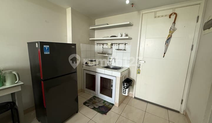 Dijual 2br The Springlake Apartment Semifurnished