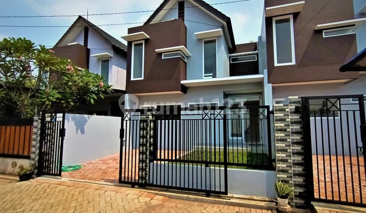 Rumah Baru Di Dalam Komplek Full Bata Merah Cantik Ready Di Ciledug Tangerang