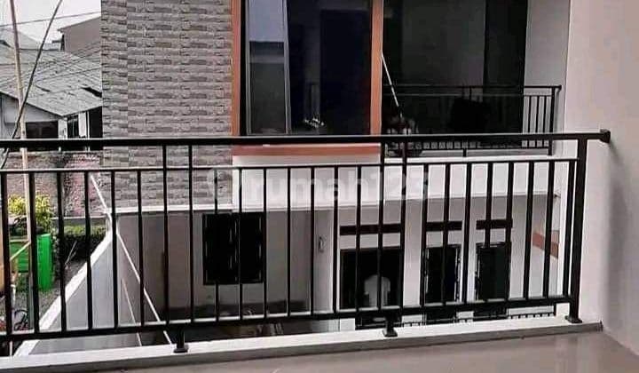 Rumah Baru 2 Lantai di Bintara