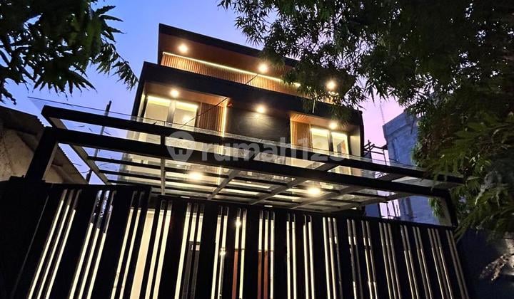 Rumah Baru Di Cilandak Jakarta Selatan