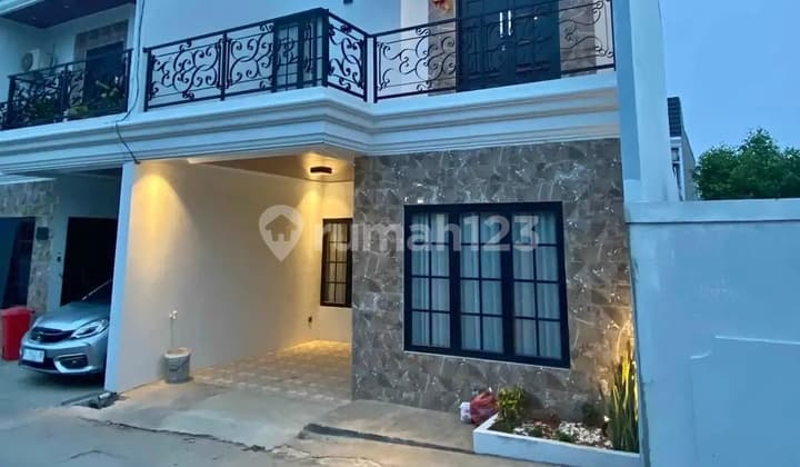 Rumah Baru Eropa Modern Deket Lrt Harjamukti Depok
