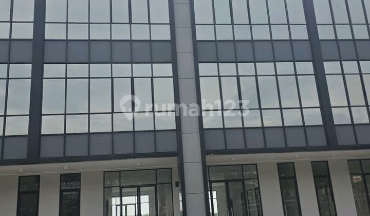 For Sale: Marina Bay Hollywood 1 or 2 Row Houses, 3.5 Floors