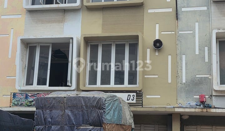 Dijual Cepat Ruko Duta Harapan Indah 3.5 Lantai Ada Lift