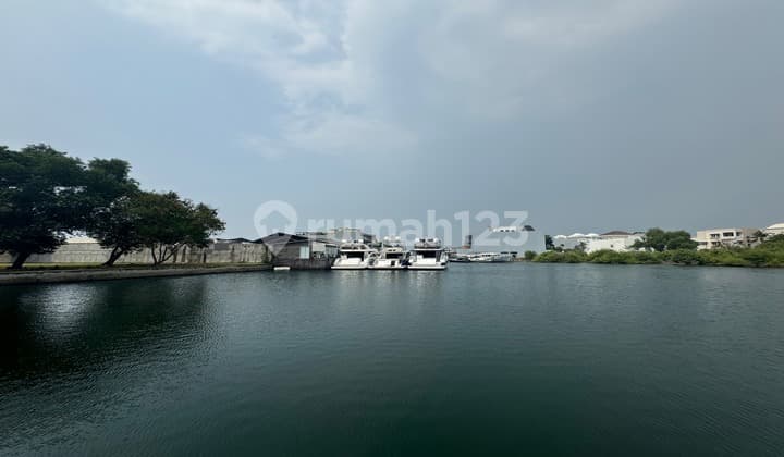 Kavling PIK2 View Laut + Parkir Kapal 600M2 (20X30)
