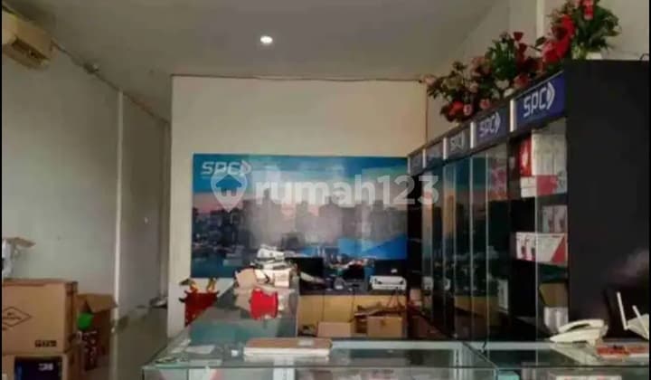 Ruko Murah 3 Lantai Siap Pakai Bebas Banjir di Citra 8