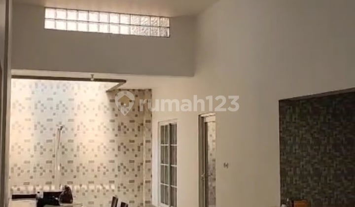 Rumah Murah Masih Nego Rapi Kamar Banyak Bebas Banjir di Citra 2