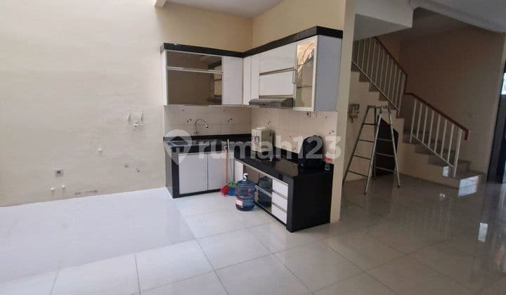 Rumah Murah dan Baru Direnov Siap Huni Bebas Banjir di Citra 7