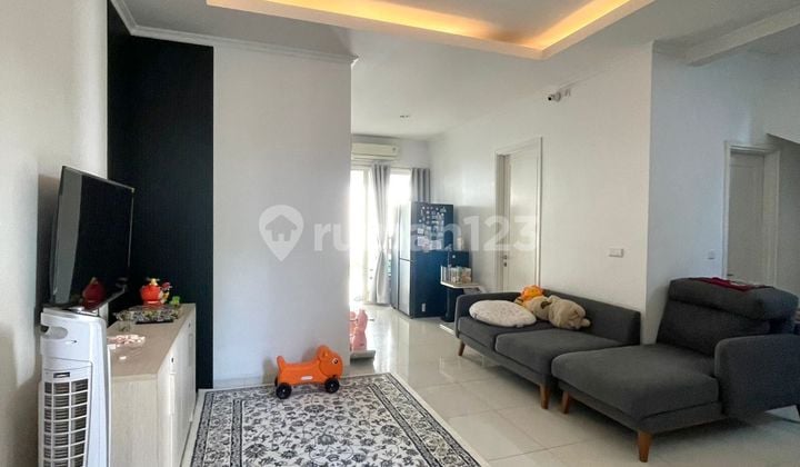 Dijual Rumah Siap Huni di Cluster Orlanda Alam Sutera. At Ef