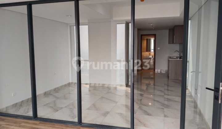 For Sale The Smith Alam Sutera Apartment Type B 1 BR City View - Lelyefa