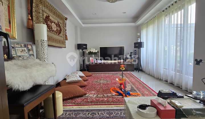 Dijual Rumah 2 lantai semi furnish siap huni di BSD Virginia Lagoon - Tyasefb