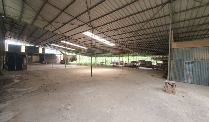 Disewakan Tanah & Bangunan Ex Pabrik di Rumpin Bogor. Lva Byn Efas
