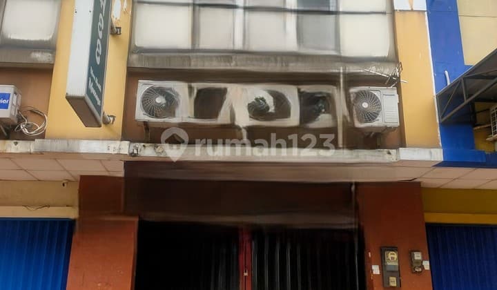 Dijual Ruko 3 Lantai Golden Boulevard Cocok Utk Usaha Lokasi Ramai Strategis di Bsd City. Nrn Efa