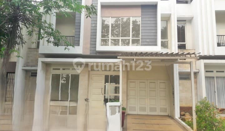 Dijual Rumah 2Lantai Bagus Siap Huni di Cluster Starling. Wndefgs