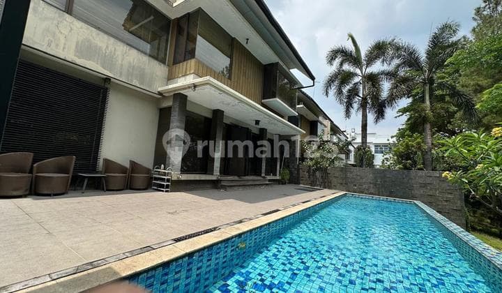 Dijual Rumah 2,5 Lantai Mewah Ada Private Pool View Alam The Green Bsd. Hlefb