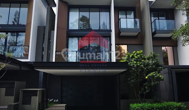Jual Murah Rumah Mewah 3 Lantai Ada Private Lift Cluster Laurel Navapark Bsd City - Sfrnefbw