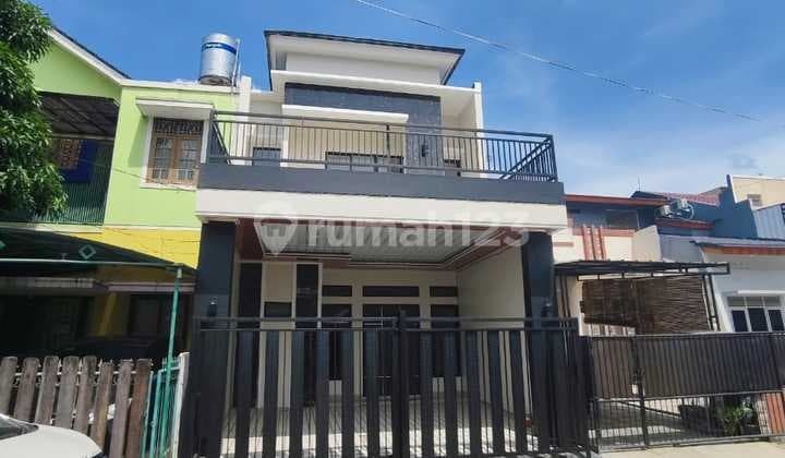 Dijual Rumah baru 2 lantai minimalis sudah inc AC di Villa Melati Mas - Tangerang Selatan. Ivnefa