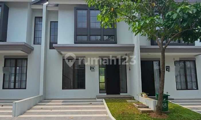 Dijual Rumah 2 Lantai Minimalis Murah Siap Huni di Cluster Monterrey Citraland Cibubur. Lva