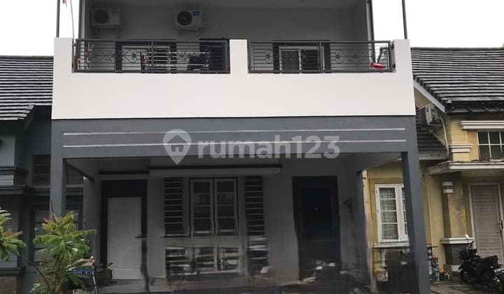 For Sale 2-Story House in De Latinos Bsd City Tangerang, Ita Efas