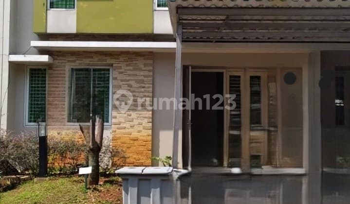 Dijual Murah Rumah 2 Lantai Semi Furnish siap huni di Cluster Thomson - Gading Serpong. Ysefb