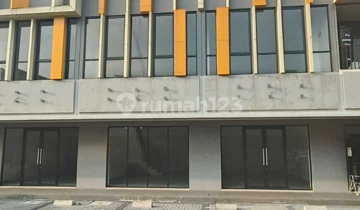 Disewakan/Dijual Ruko Gandeng Lokasi Strategis di The Loop Bsd City. Byn Lva Efas