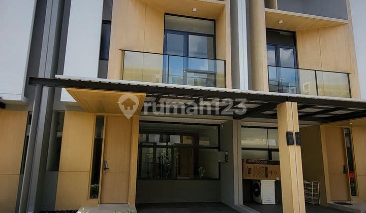 Rumah Baru Siap Huni 3 Lantai Tanakayu Bsd