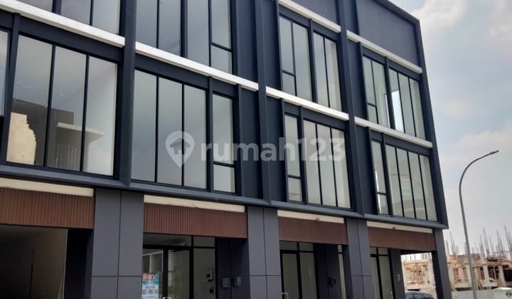 Ruko Hampton Avenue Gading Serpong 3 Lantai 4,5X15