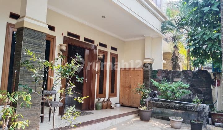 Rumah, SHM, di Raffles Hills,