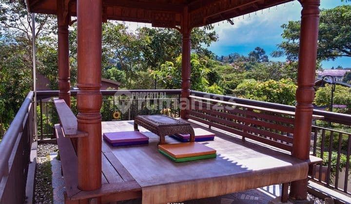 Vimala Hills, Villa Sangat Cantik dan View Pegunungan