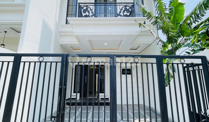 Rumah Hanya Semenit Ke Solaria Grand Depok City Di Cilodong