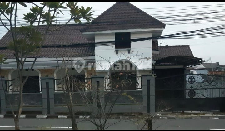 Rumah di Area Papandayan Bebas Banjir Parkir Luas