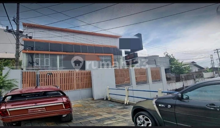 Exshowroom + Gudang + Kantor Dekat Toll Kaligawe