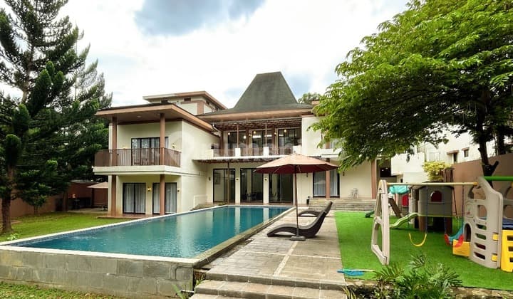 Vimala Hills & Resort sells luxury villas.